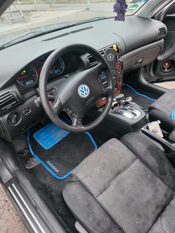 Gebraucht VW Passat 131 PS (96 kW) 2002 Grau Kombi