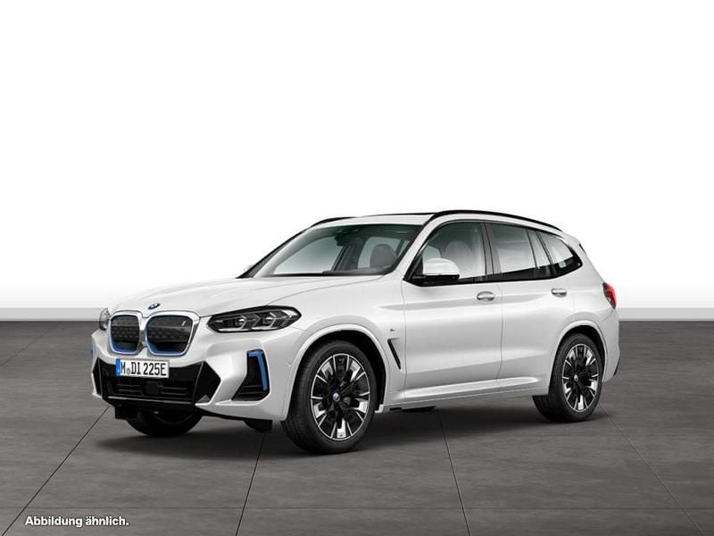 Weiß Gebraucht 2024 BMW iX3 M Sport SUV | 55.116 € (Fairer Preis) - Bild 1/2