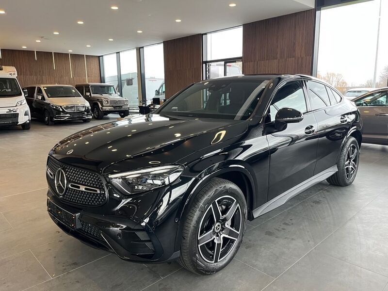 Schwarz Gebraucht 2023 Mercedes GLC400d AMG line Coupé | 72.999 € (Fairer Preis) - Bild 1/4