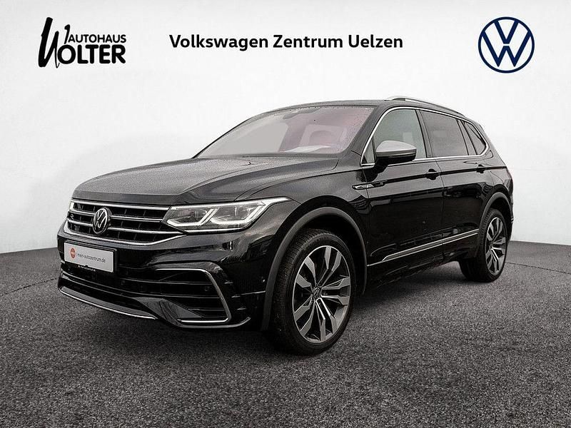 Schwarz Gebraucht 2022 VW Tiguan Allspace R-line SUV | 42.870 € - Bild 1/4