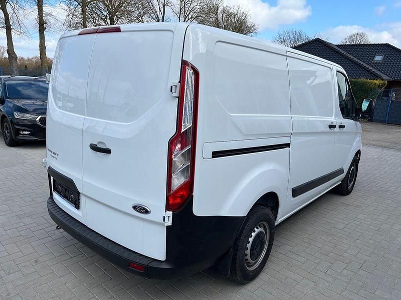 Gebraucht Ford Transit Custom 107 PS (78 kW) 2021 Weiß Van / Kleinbus