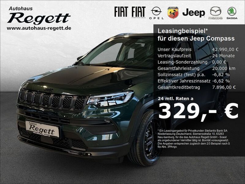 Grün Neu 2025 Jeep Compass Altitude SUV | 42.990 € - Bild 1/4