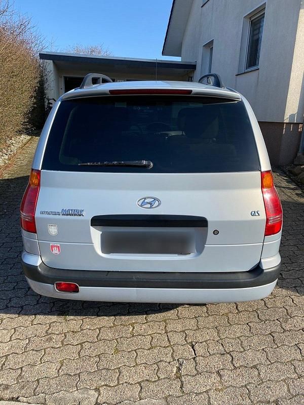 Gebraucht Hyundai Matrix Edition+ 103 PS (75 kW) 2004 Silber Van / Kleinbus