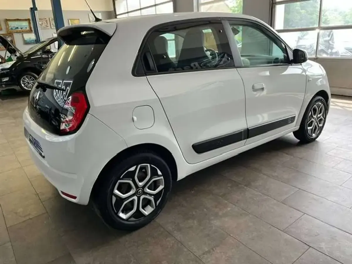 Gebraucht Renault Twingo LIMITED 73 PS (53 kW) 2020 Crystal weiss Kleinwagen