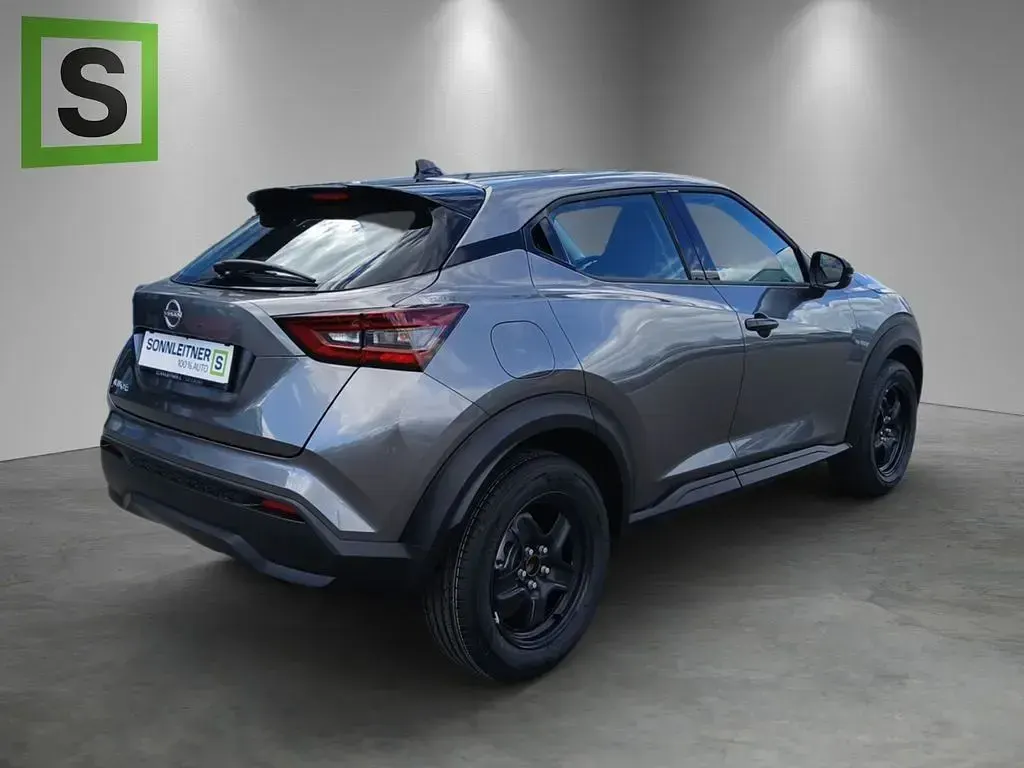 Neu Nissan Juke Acenta 114 PS (83 kW) 2026 Grau SUV
