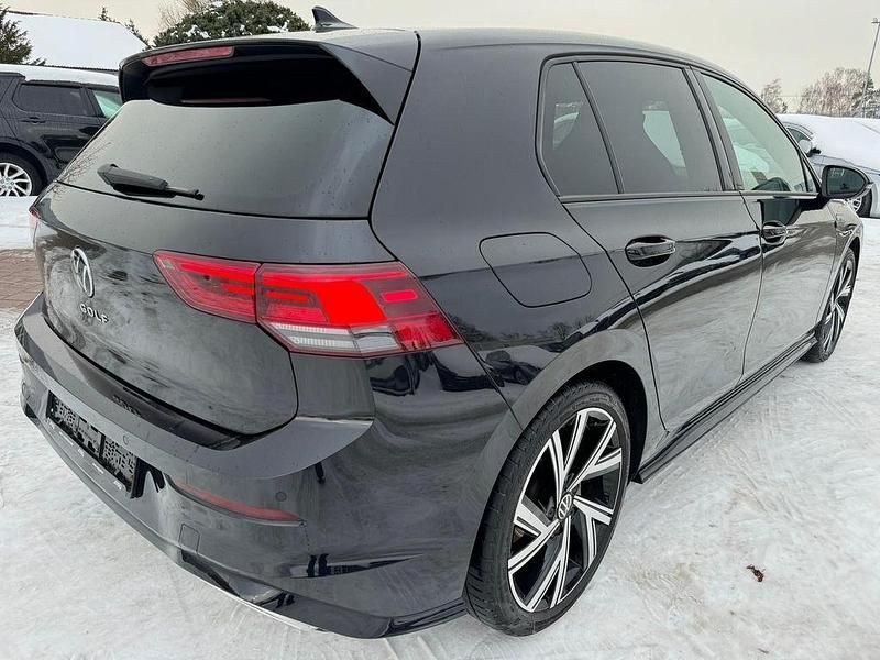 Gebraucht VW Golf VIII R-line 150 PS (110 kW) 2022 Schwarz Limousine