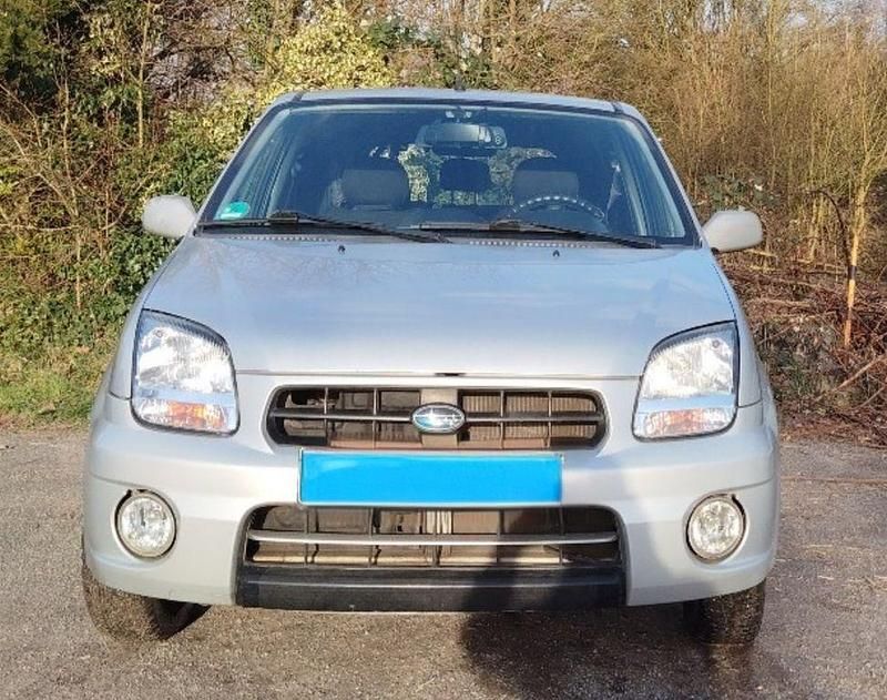 Gebraucht Subaru Justy 94 PS (69 kW) 2003 Silber Kleinwagen