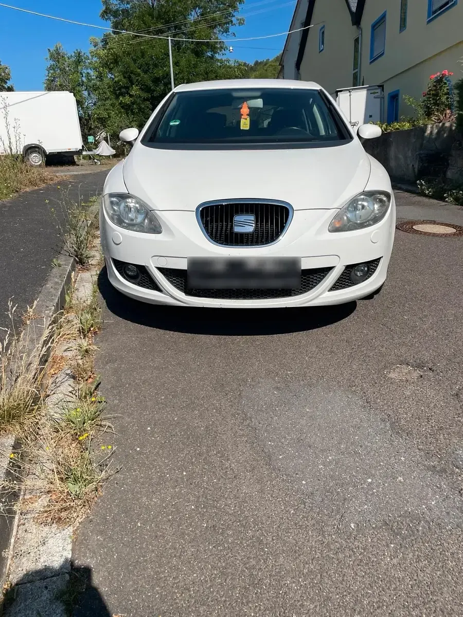 Gebraucht Seat Leon Stylance 125 PS (91 kW) 2009 Weiß Kleinwagen