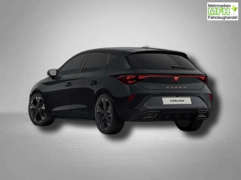 Neu Cupra Leon 150 PS (110 kW) 2026 Midnight schwarz meta... Limousine