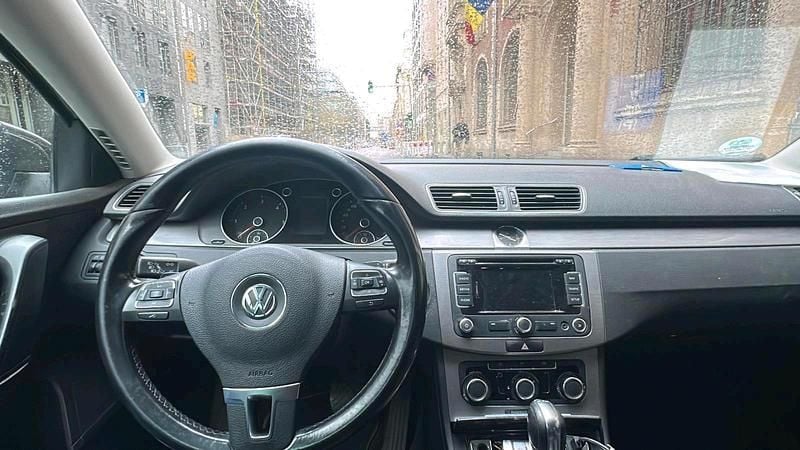 Gebraucht VW Passat 140 PS (102 kW) 2012 Braun Kombi