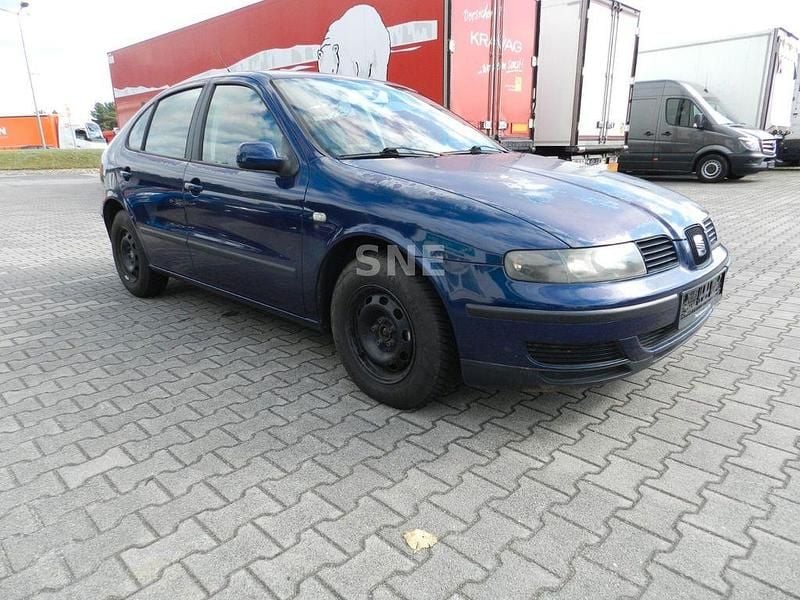 Gebraucht Seat Leon Stella 101 PS (74 kW) 2000 Blau Limousine