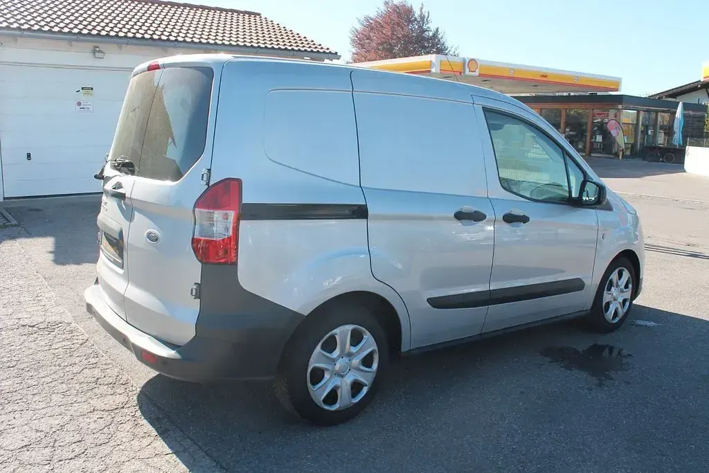 Gebraucht Ford Transit Trend 101 PS (74 kW) 2021 Silber Van / Kleinbus