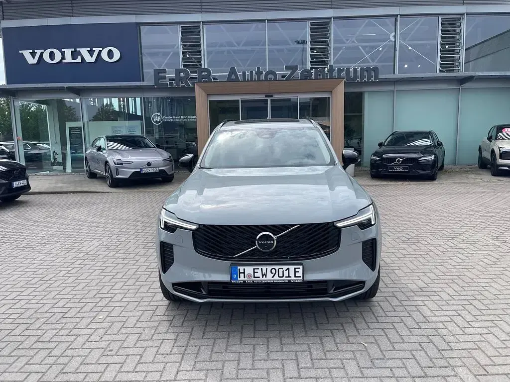 Gebraucht Volvo XC90 Plus 310 PS (228 kW) 2026 Grau SUV
