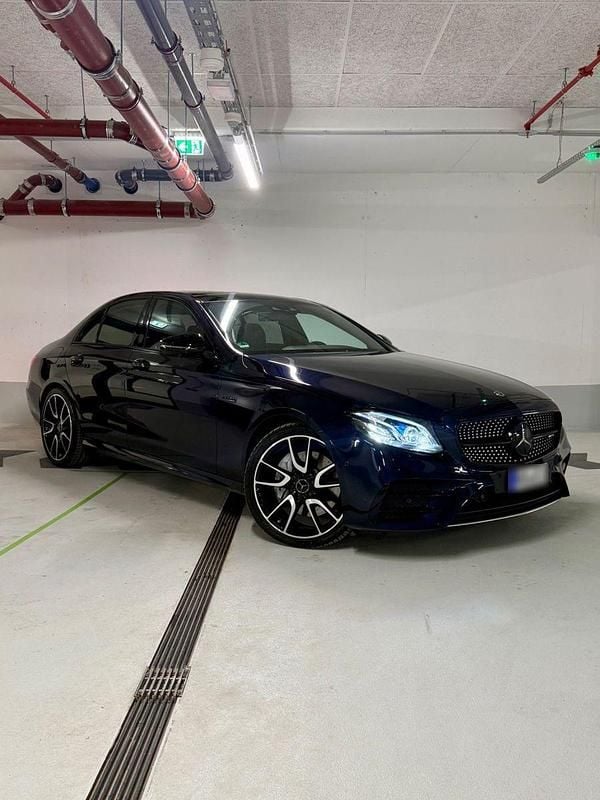 Gebraucht Mercedes E43 AMG AMG 401 PS (294 kW) 2017 Blau Limousine
