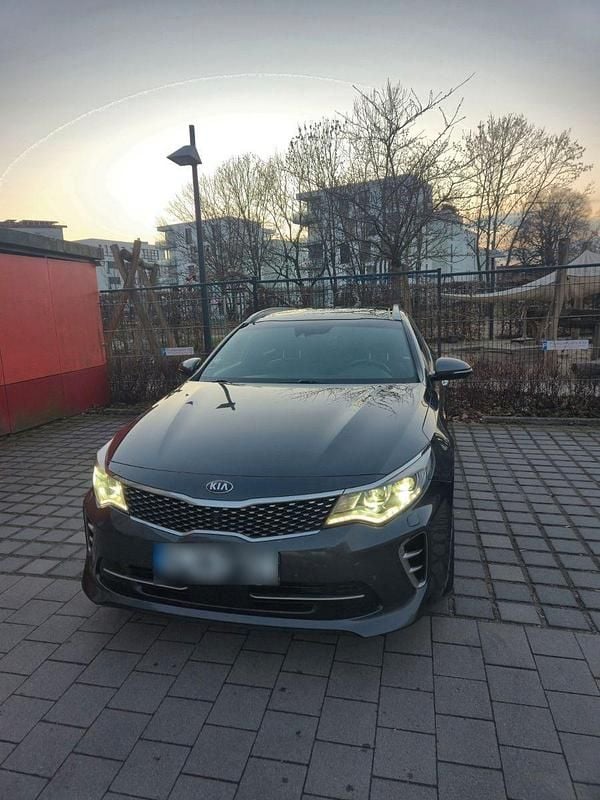 Gebraucht Kia Optima GT-Line 141 PS (103 kW) 2016 Grau Kombi