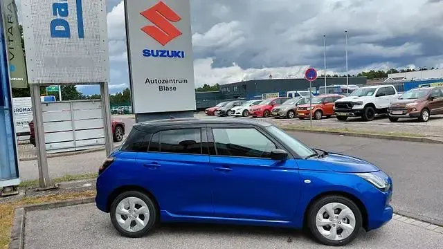 Neu Suzuki Swift Comfort 83 PS (61 kW) 2026 Schwarz Kleinwagen