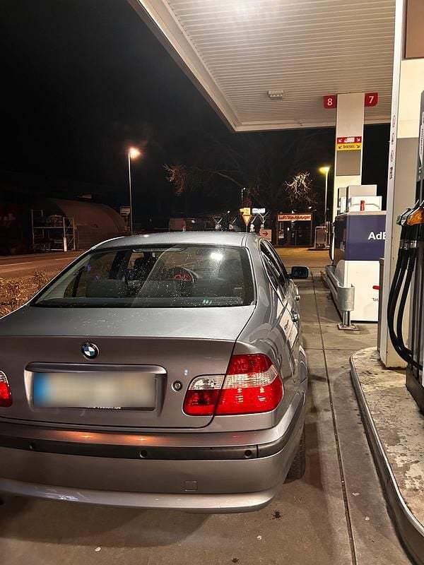 Gebraucht BMW 320 M Sport 170 PS (125 kW) 2004 Grau Limousine