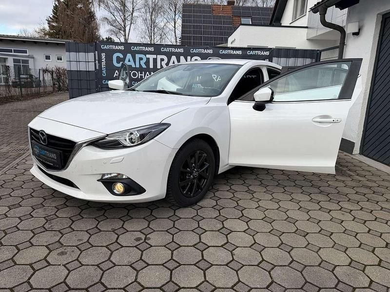 Satinweiss metallic Gebraucht 2014 Mazda 3 Sports-Line Kleinwagen | 8.500 € (Guter Preis) - Bild 1/3
