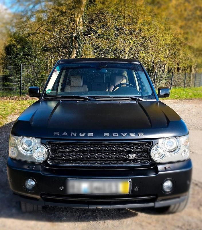 Schwarz Gebraucht 2008 Land Rover Range Rover Autobiography SUV | 6.350 € (Fairer Preis) - Bild 1/4