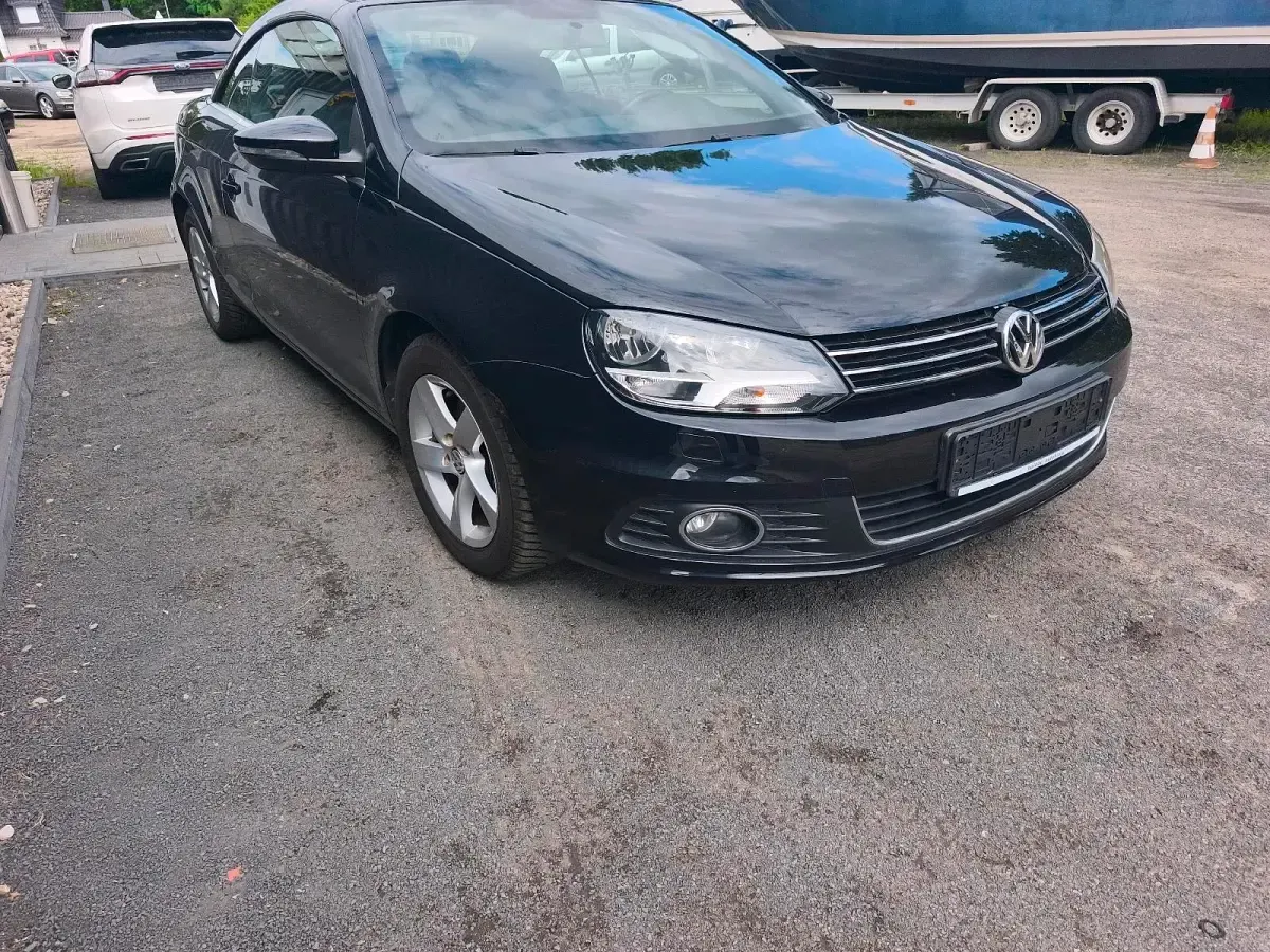 Gebraucht VW Eos 160 PS (117 kW) 2012 Schwarz Cabrio