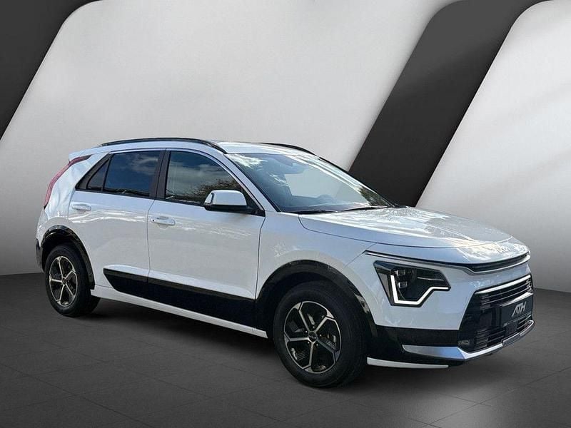 Neu Kia Niro Vision 129 PS (94 kW) 2025 Schneeweiss SUV