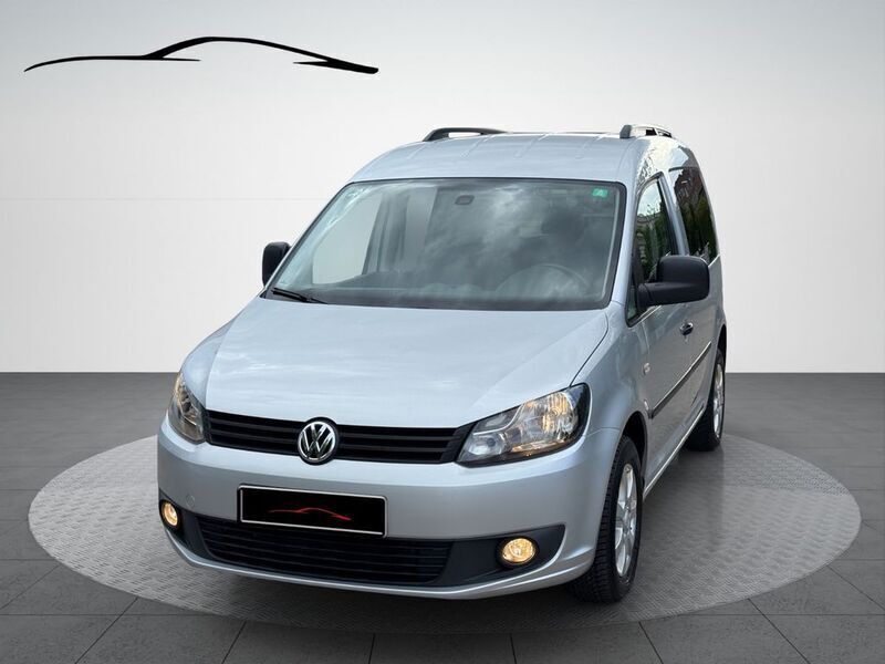Silber Gebraucht 2013 VW Caddy Startline Van / Kleinbus | 8.990 € (Guter Preis) - Bild 1/4