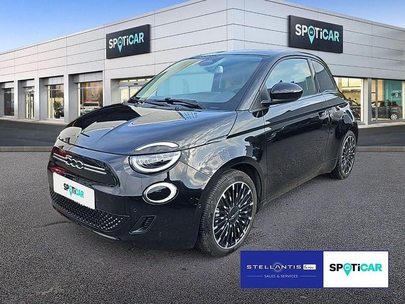 Schwarz Gebraucht 2021 Fiat 500e Icon Kleinwagen | 16.980 € (Fairer Preis) - Bild 1/4