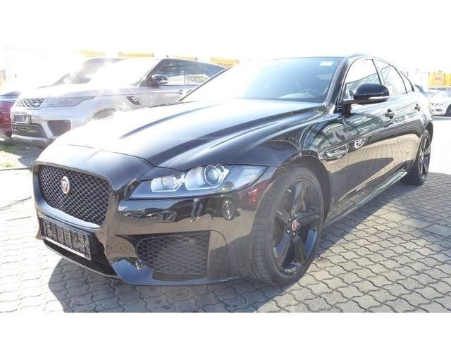 Schwarz Gebraucht 2019 Jaguar XF Chequered Flag Limousine | 22.980 € (Guter Preis) - Bild 1/4