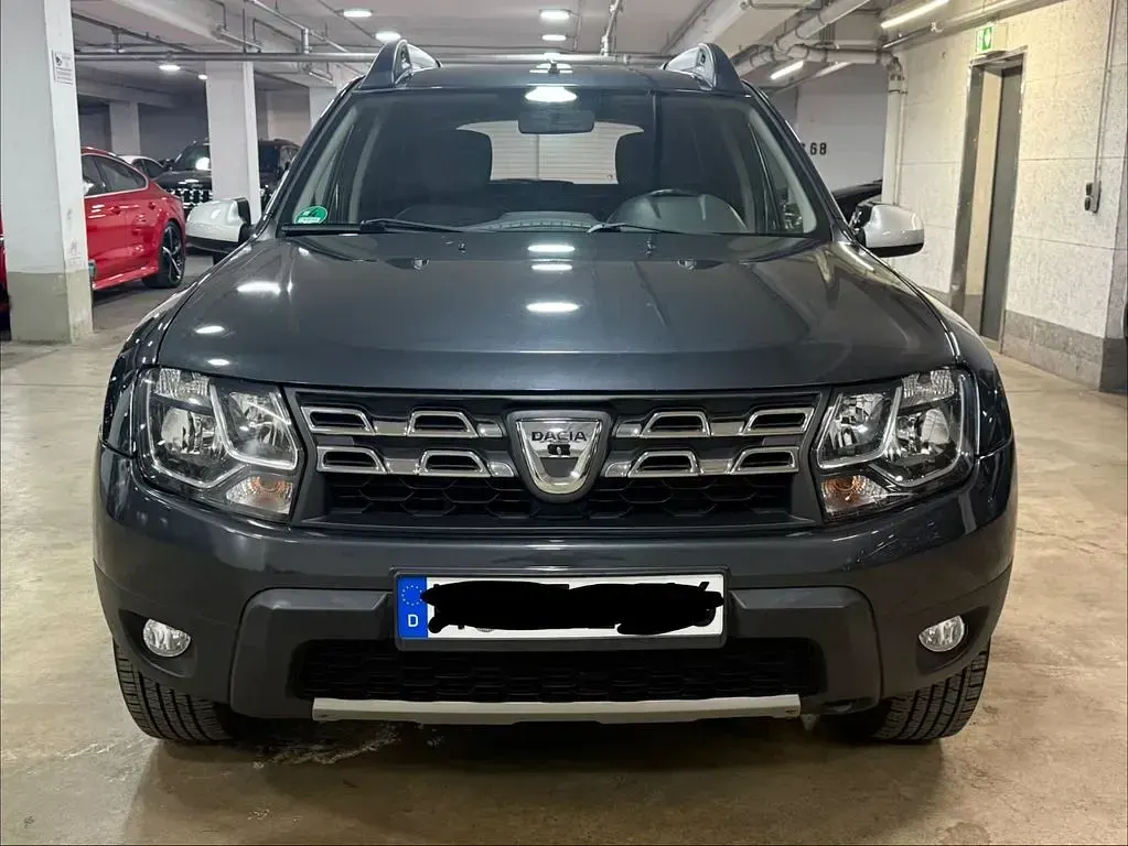 Gebraucht Dacia Duster Prestige 125 PS (91 kW) 2016 Grau SUV