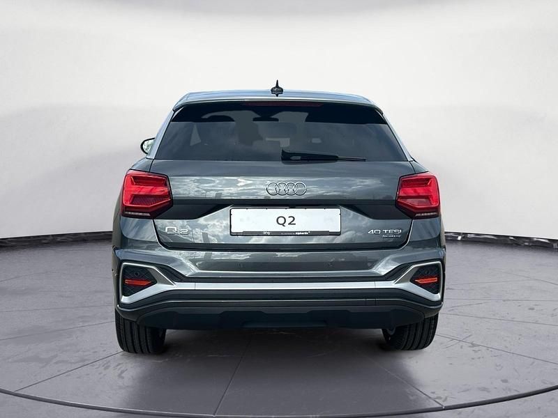 Neu Audi Q2 S-Line 190 PS (139 kW) 2025 Grau SUV