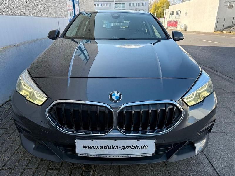 Gebraucht BMW 216 Sport Line 116 PS (85 kW) 2021 Grau Coupé