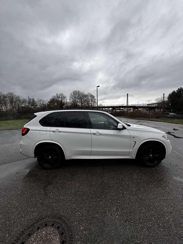 Gebraucht BMW X5 332 PS (244 kW) 2016 Weiß SUV