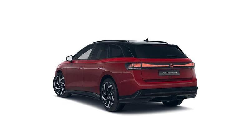 Second-hand VW ID.7 Pro 210 kW (286 CP) 2025 Roșu Break