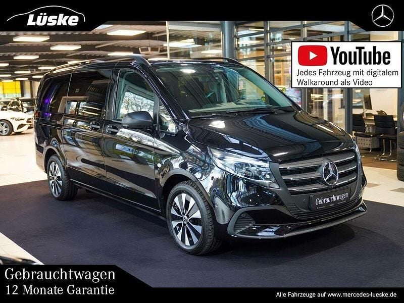 Obsidianschwarz Gebraucht 2025 Mercedes Vito Kombi | 59.900 € - Bild 1/4