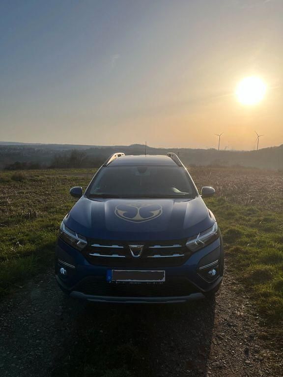 Gebraucht Dacia Jogger Comfort 101 PS (74 kW) 2022 Blau Van / Kleinbus