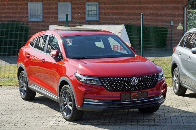 Rot Gebraucht 2020 DFSK Fengon SUV | 15.870 € (Guter Preis) - Bild 1/4