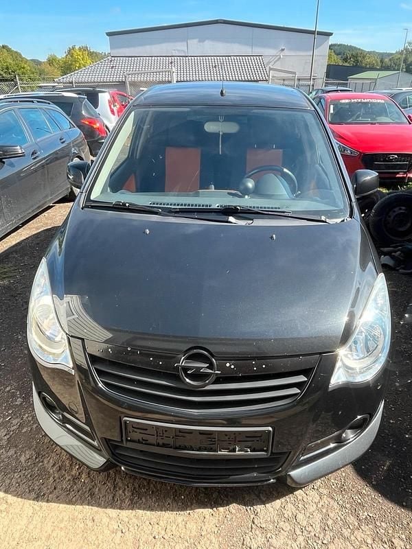 Gebraucht Opel Agila 86 PS (63 kW) 2008 Schwarz Kleinwagen
