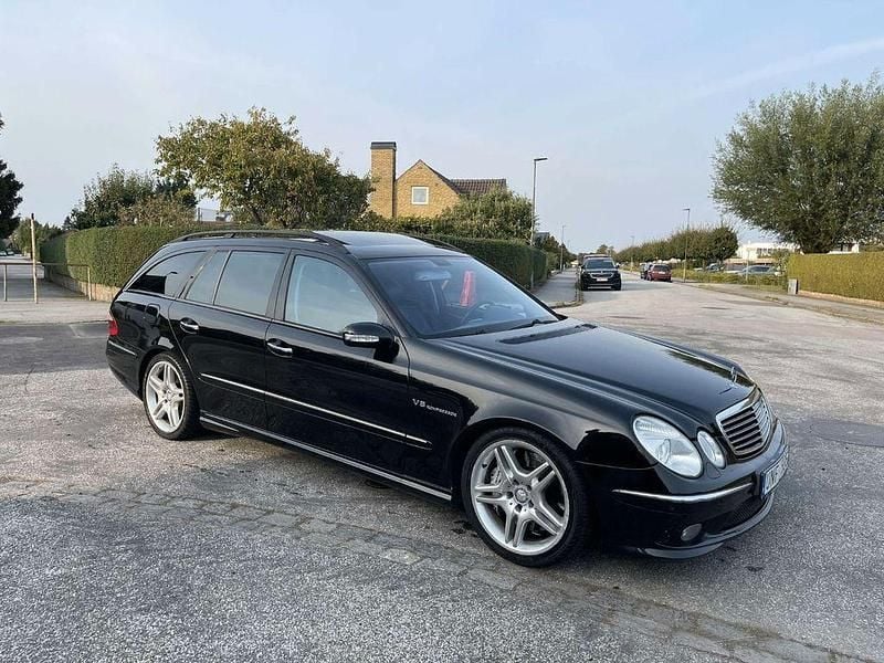 Schwarz Gebraucht 2004 Mercedes E55 AMG AMG Limousine | 17.000 € (Fairer Preis) - Bild 1/4