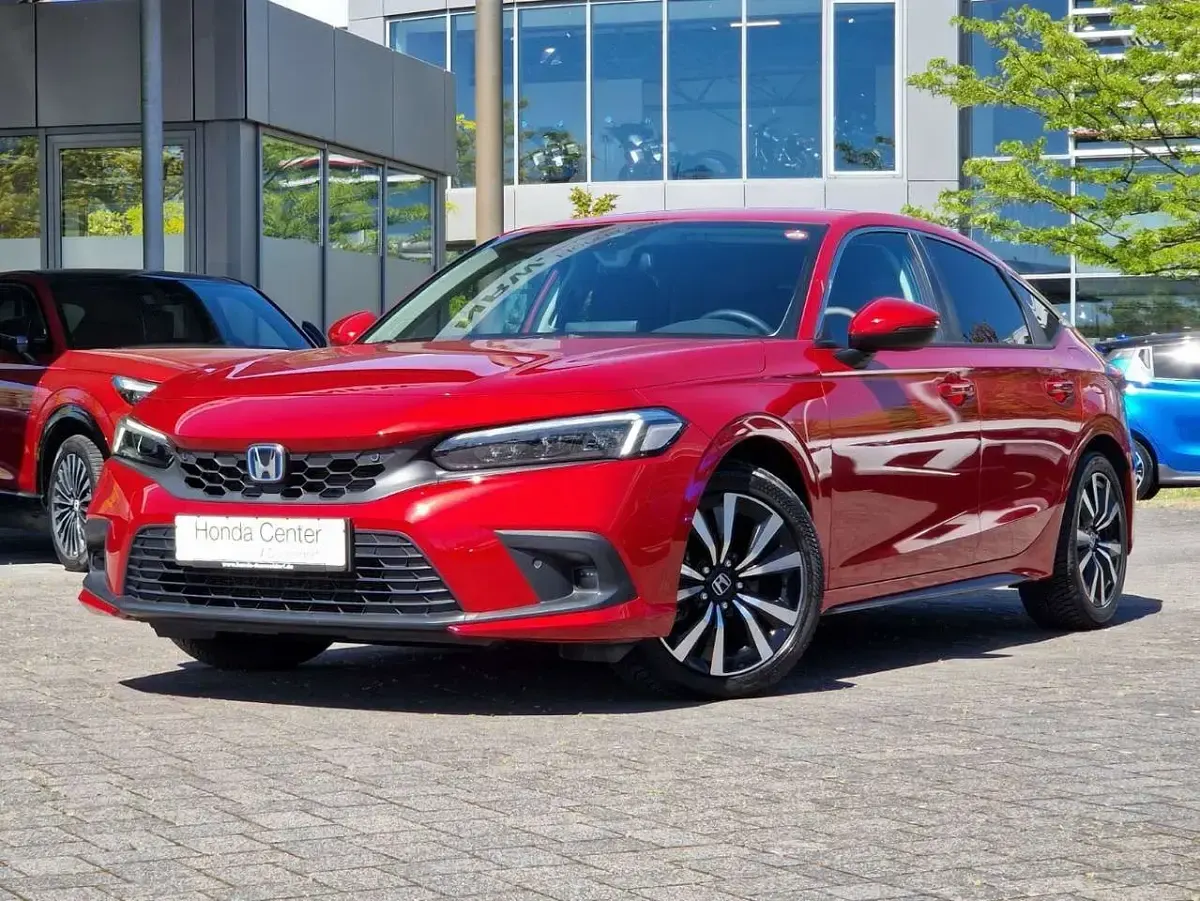 Occasion Honda Civic Elegance 184 ch (135 kW) 2025 Rouge Berline