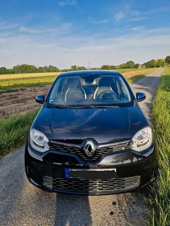 Gebraucht Renault Twingo 65 PS (47 kW) 2021 Schwarz Kleinwagen