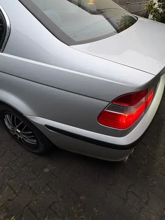 Gebraucht BMW 320 170 PS (125 kW) 2002 Silber Limousine
