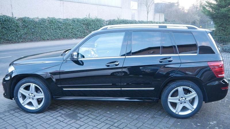 Gebraucht Mercedes GLK350 AMG line 306 PS (225 kW) 2015 Schwarz SUV