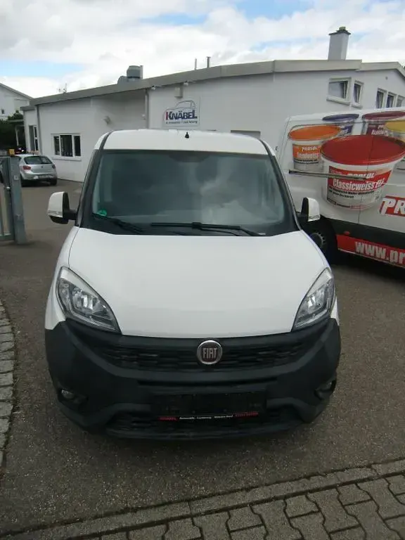Gebraucht Fiat Doblò 90 PS (66 kW) 2016 Weiß Van / Kleinbus