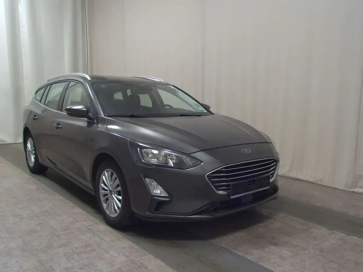 Brugt Ford Focus Titanium 120 HK (88 kW) 2019 Grå Stationcar