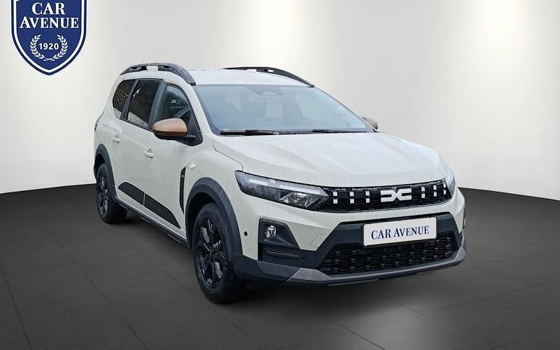 Neu Dacia Jogger Extreme 110 PS (80 kW) 2026 Braun Van / Kleinbus