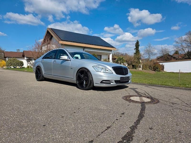 Gebraucht Mercedes S350 258 PS (189 kW) 2013 Silber Limousine