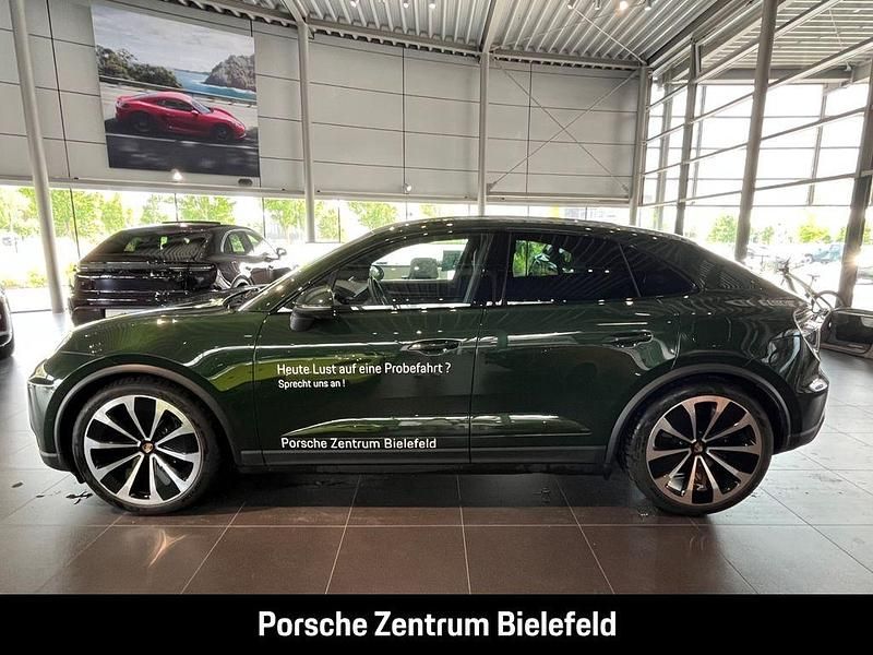 Gebraucht Porsche Macan 380 kW (517 PS) 2024 Oakgrünmetallic neo SUV