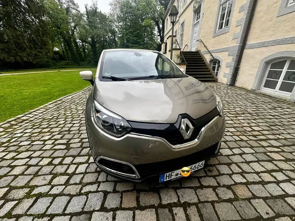Gebraucht Renault Captur Intens 90 PS (66 kW) 2015 Beige SUV