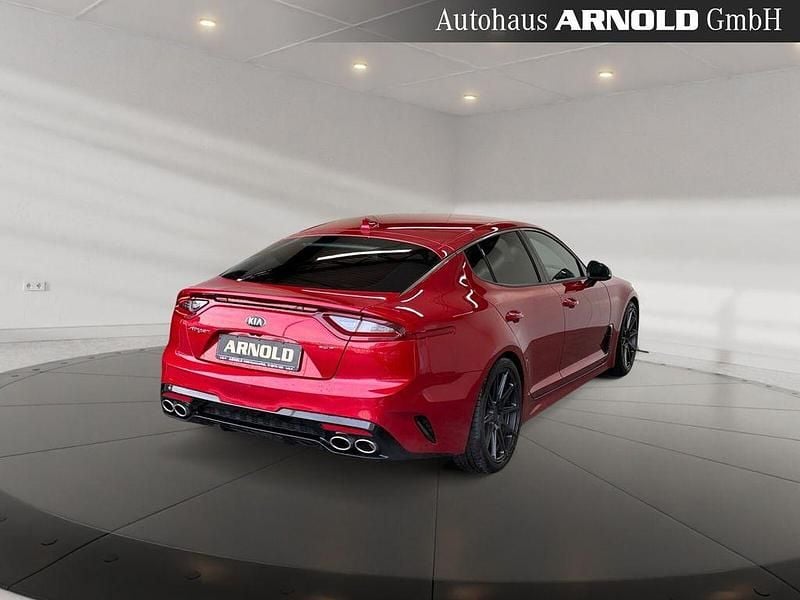 Gebraucht Kia Stinger 370 PS (272 kW) 2018 Rot (high chroma red) Kleinwagen
