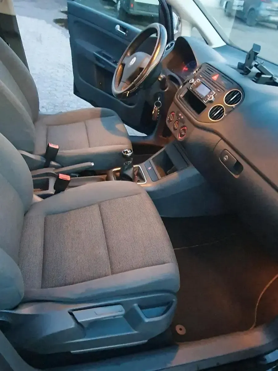Usata VW Golf VI 80 CV (58 kW) 2008 Nero Utilitaria